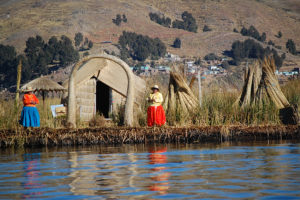Resa till Peru Titicacasjön Urosöarna