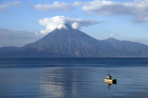 Resa till Guatemala Atitlánsjön